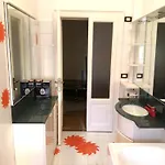 Con Bagno Pvt E Aree Relax 3*